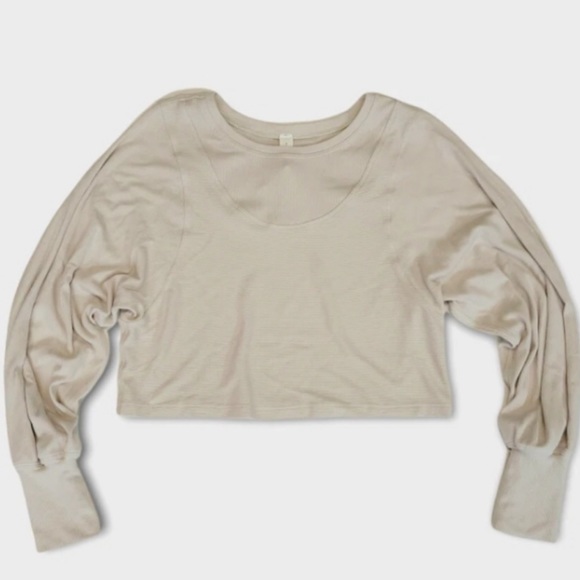 Size 2 - Lululemon LA Relaxed Crop Puff Long Sleeve - Picture 1 of 2